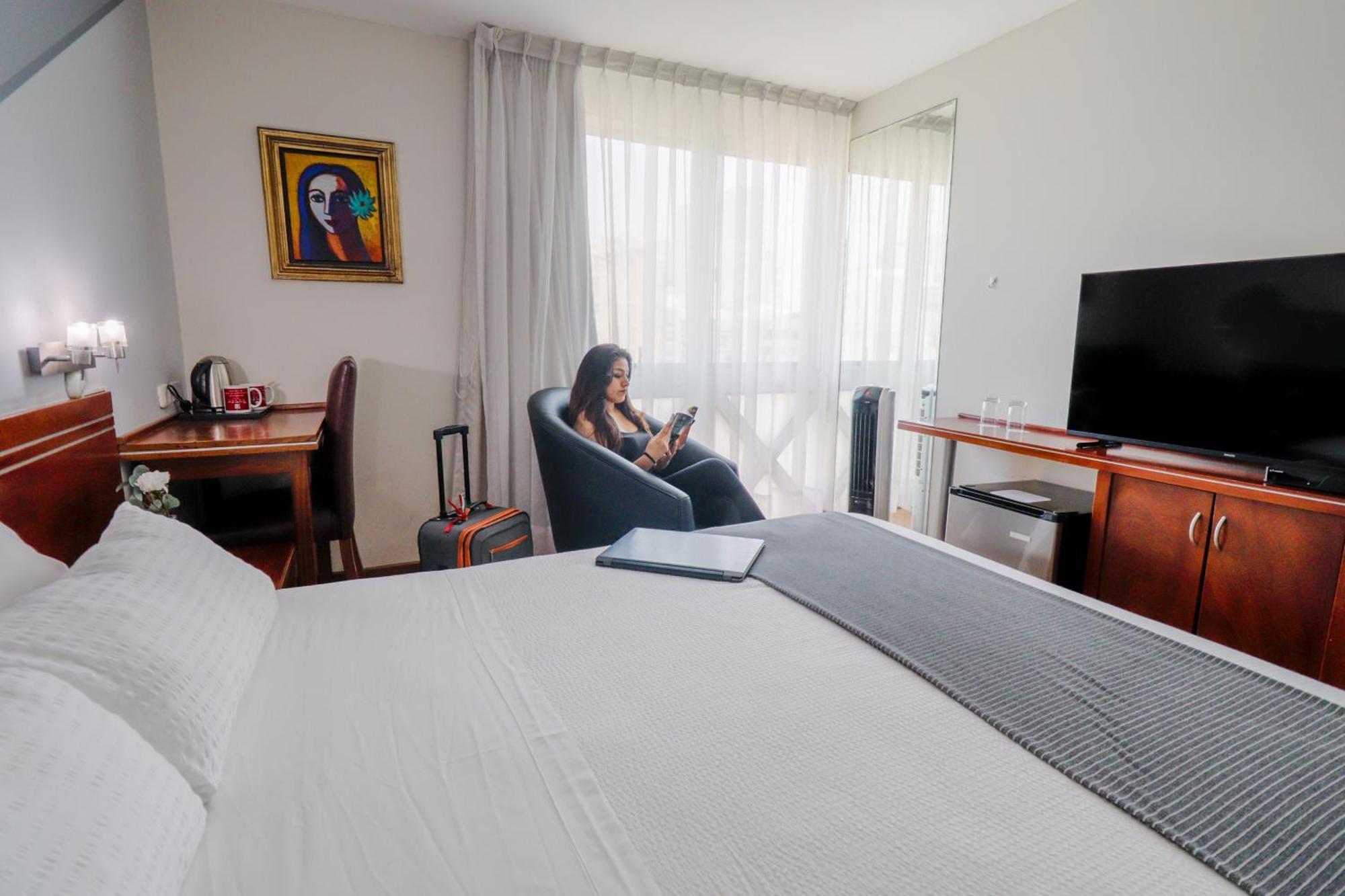 Hotel Runcu Miraflores ลิมา ภายนอก รูปภาพ